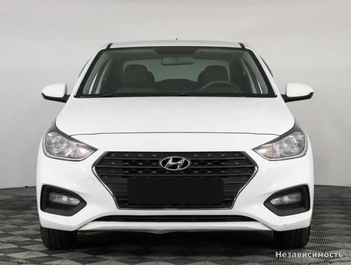 Hyundai Solaris 2017 с пробегом — фото 2