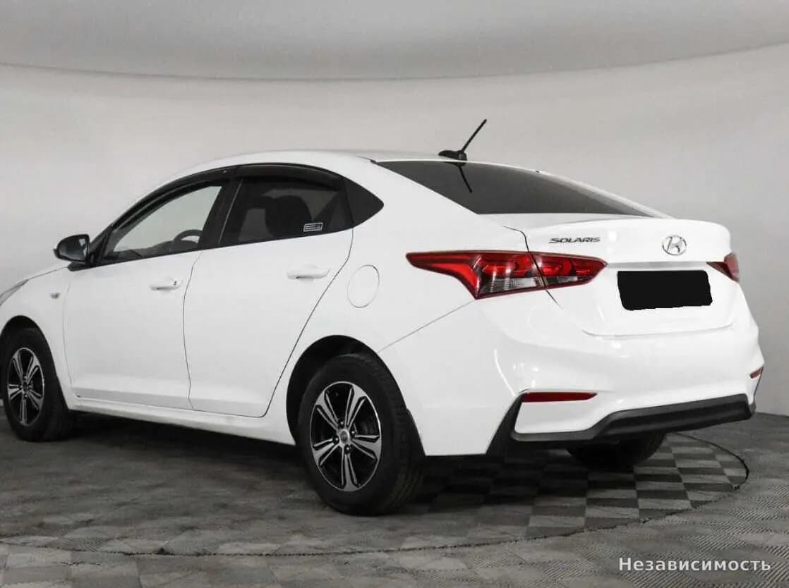 Hyundai Solaris 2017 с пробегом — фото 7