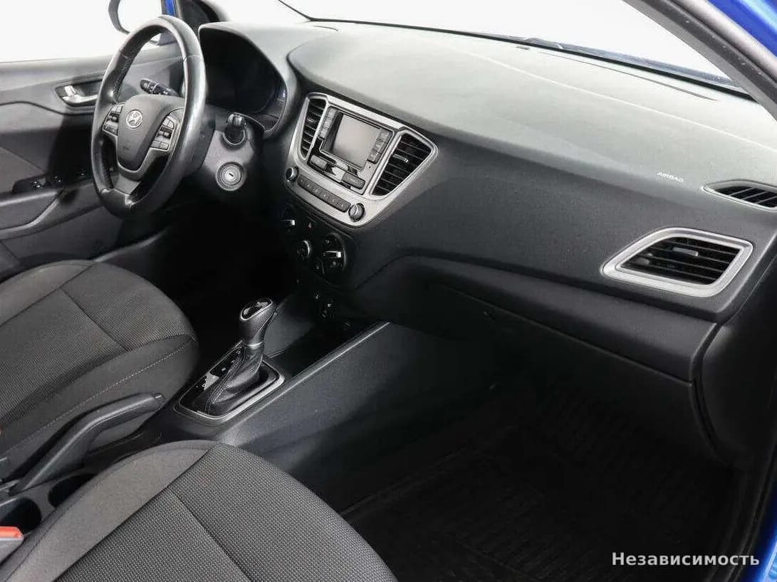 Hyundai Solaris 2019 с пробегом — фото 10