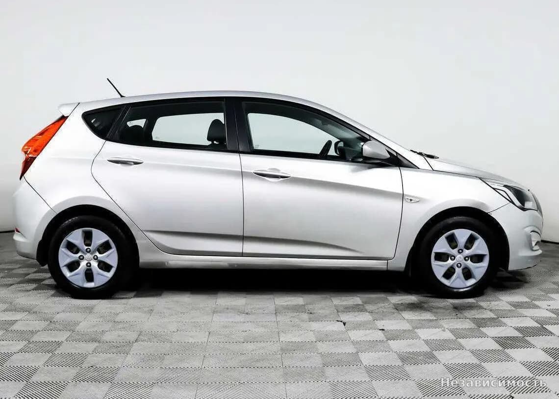 Hyundai Solaris 2014 с пробегом — фото 4