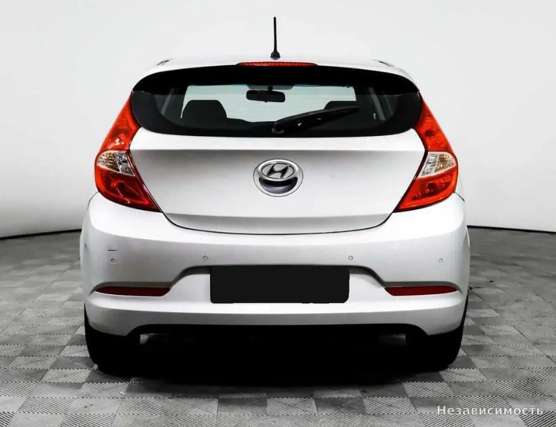 Hyundai Solaris 2014 с пробегом — фото 6