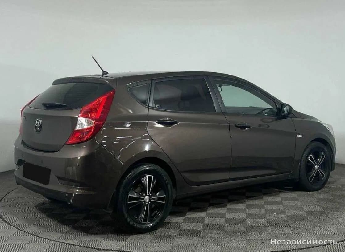 Hyundai Solaris 2016 с пробегом — фото 5