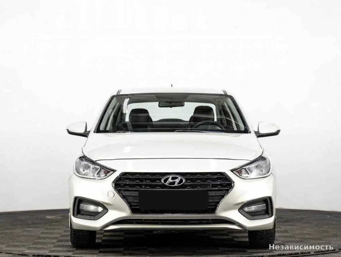 Hyundai Solaris 2018 с пробегом — фото 2