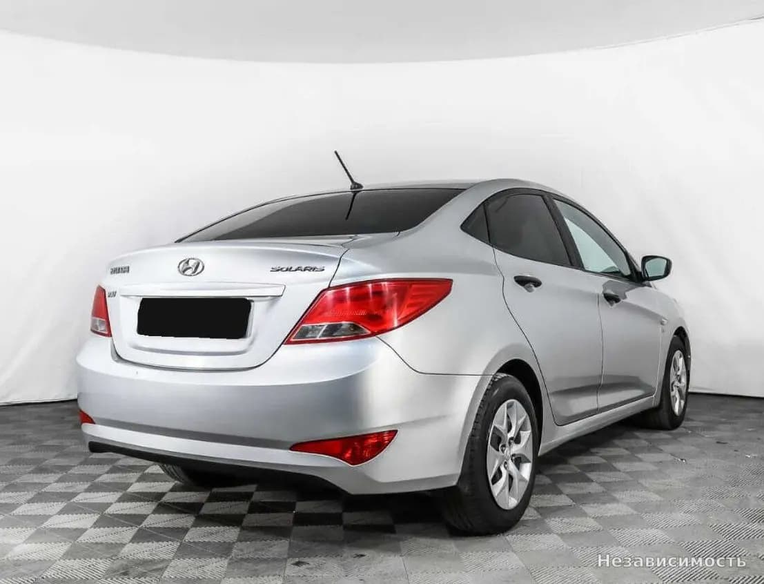 Hyundai Solaris 2014 с пробегом — фото 5