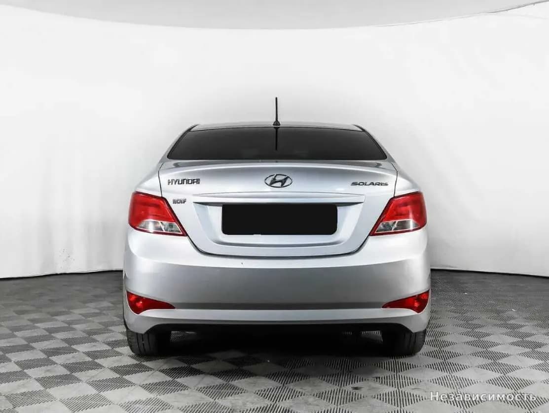 Hyundai Solaris 2014 с пробегом — фото 6