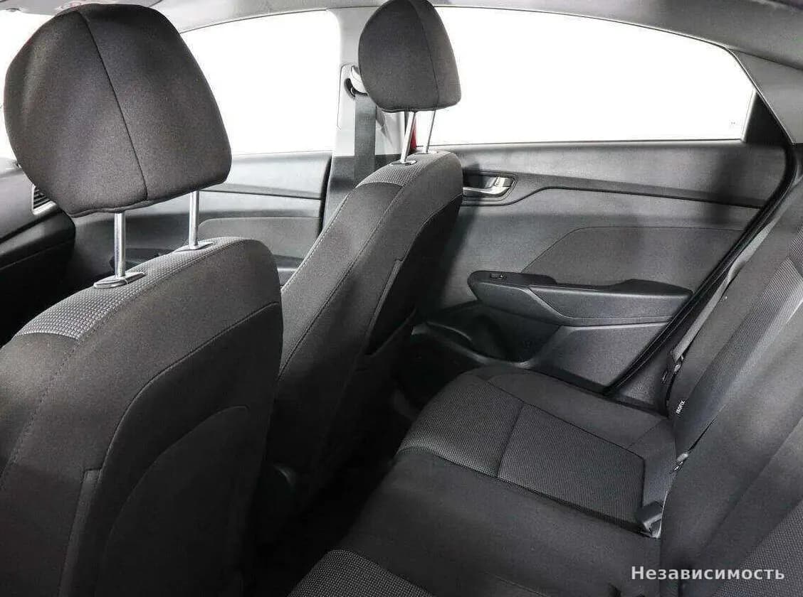 Hyundai Solaris 2019 с пробегом — фото 8