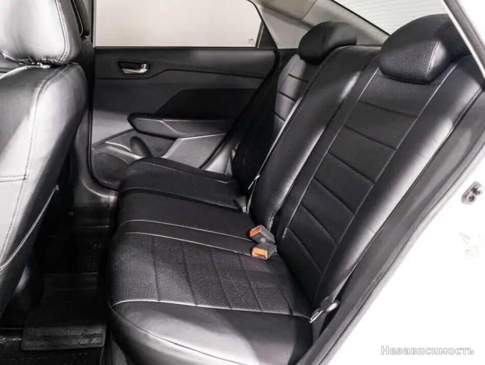 Hyundai Solaris 2019 с пробегом — фото 10