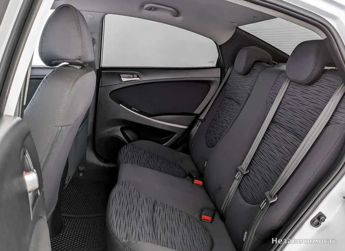 Hyundai Solaris 2015 с пробегом — фото 8