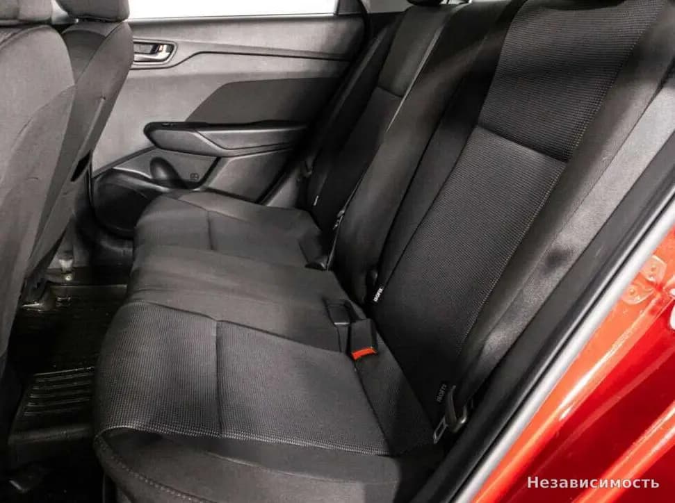 Hyundai Solaris 2019 с пробегом — фото 10