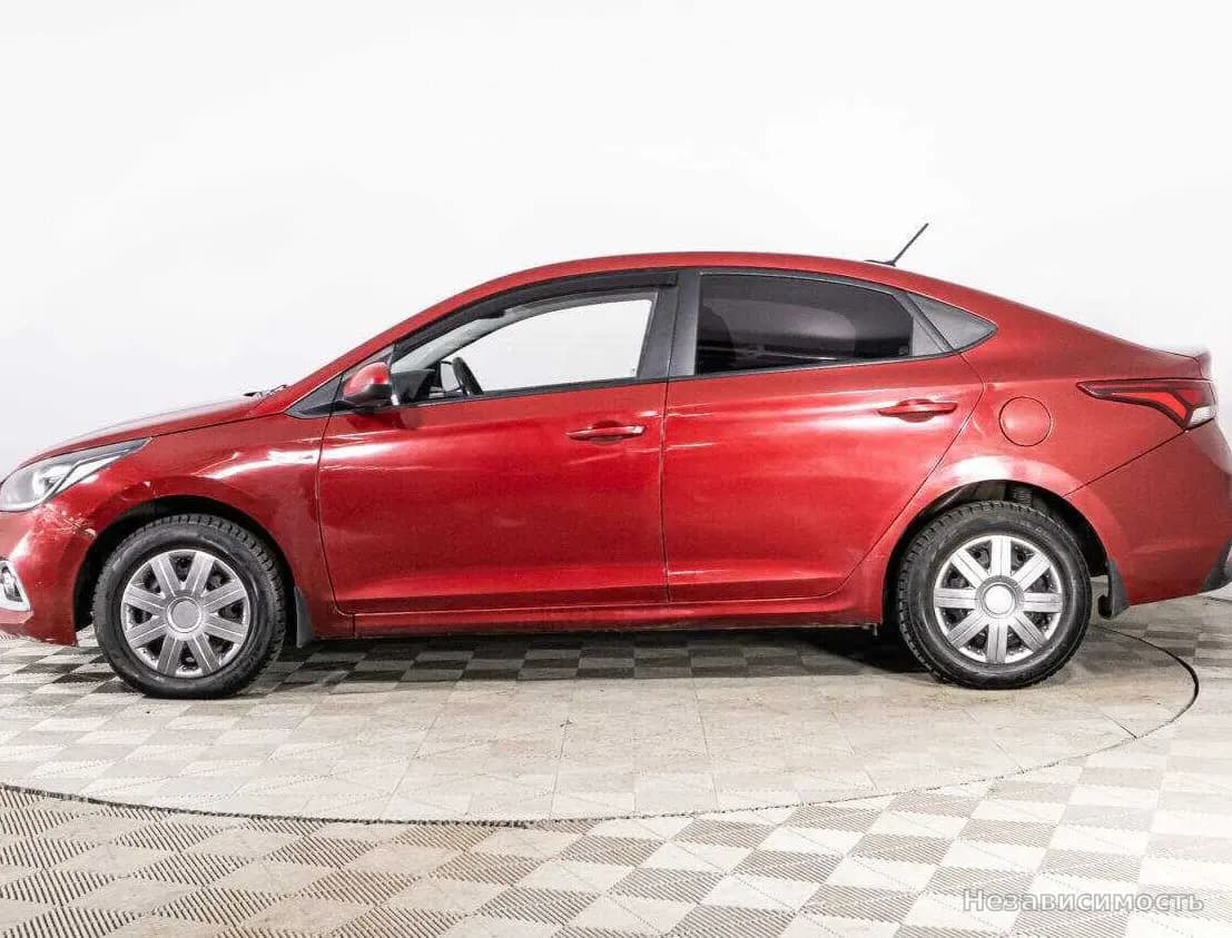 Hyundai Solaris 2018 с пробегом — фото 8