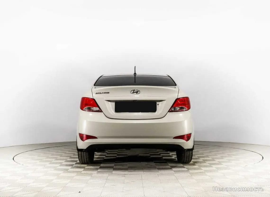 Hyundai Solaris 2016 с пробегом — фото 4