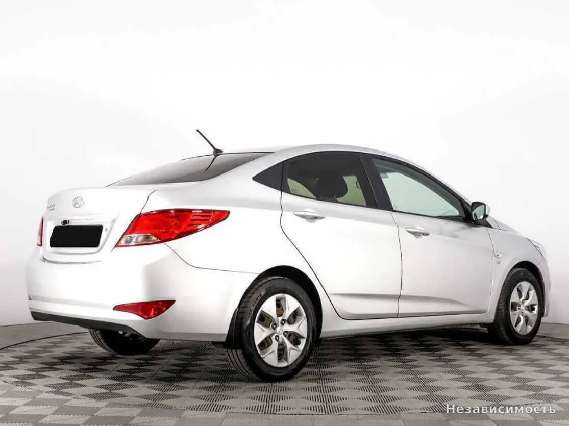 Hyundai Solaris 2016 с пробегом — фото 5