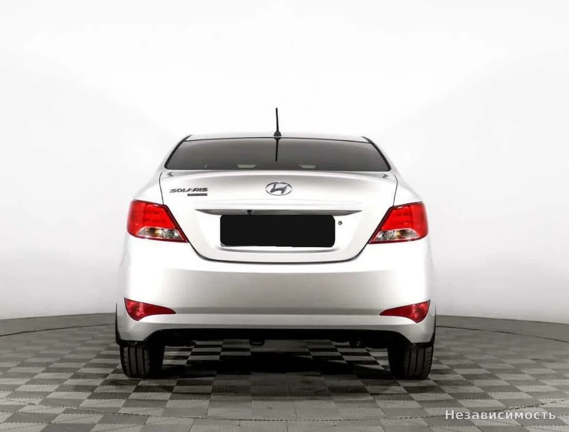 Hyundai Solaris 2016 с пробегом — фото 6