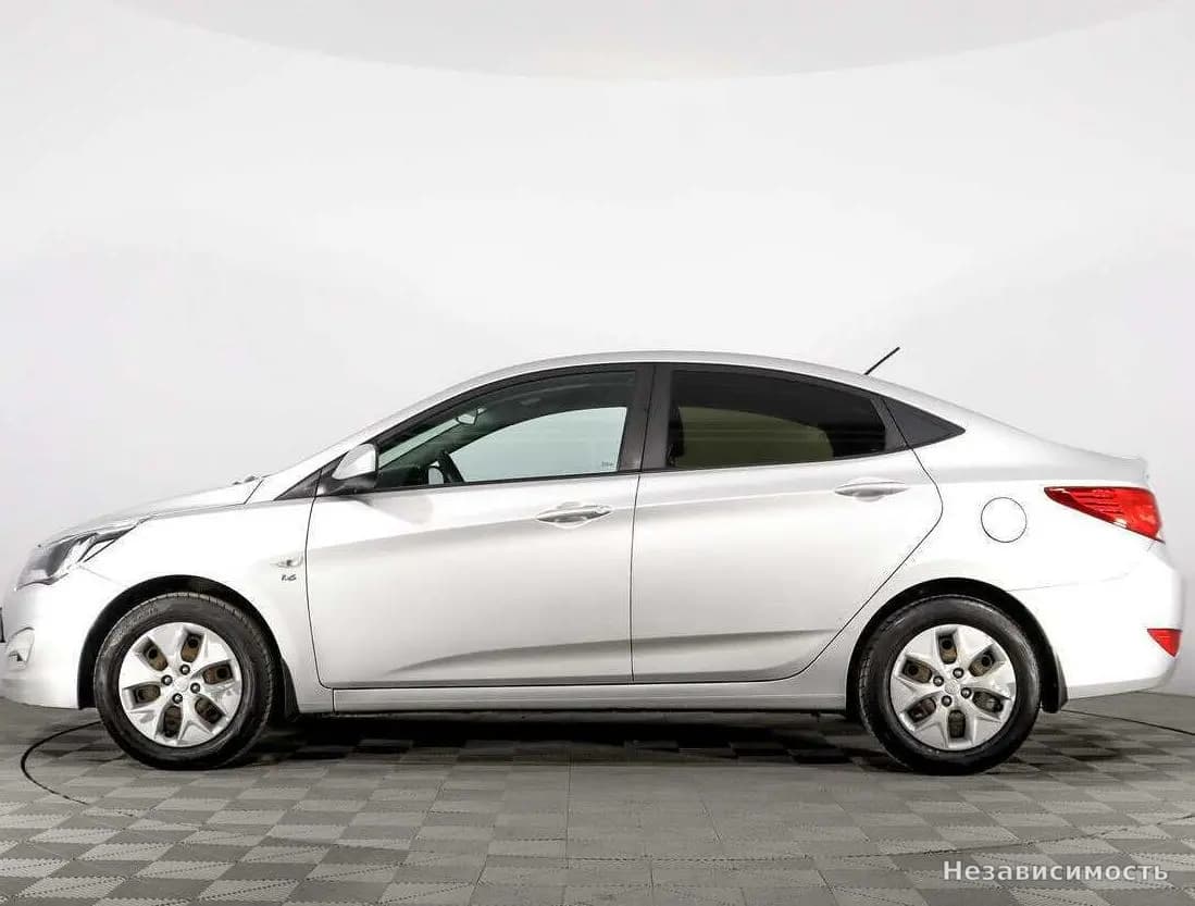 Hyundai Solaris 2016 с пробегом — фото 8