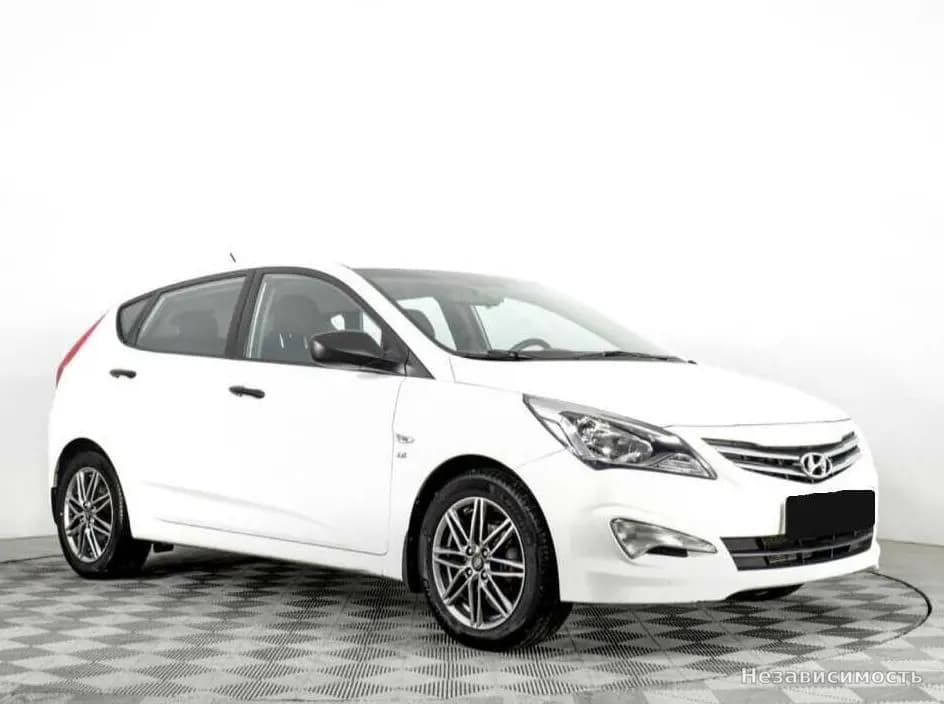 Hyundai Solaris 2014 с пробегом — фото 3