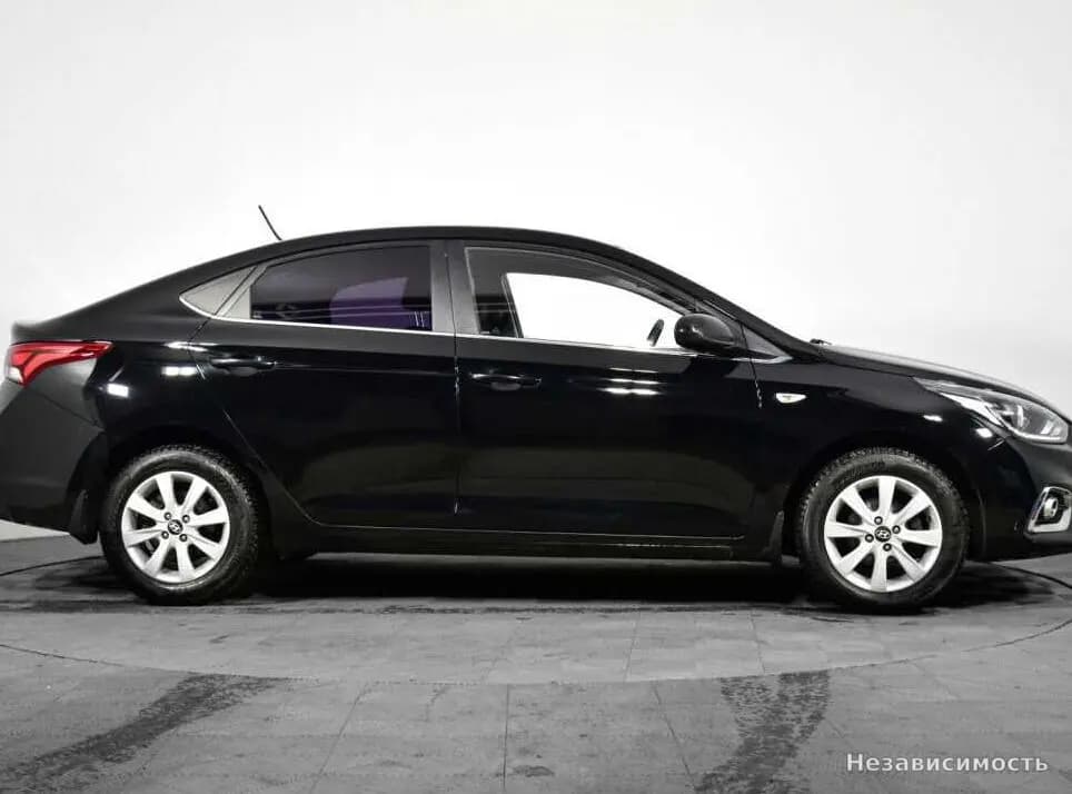 Hyundai Solaris 2017 с пробегом — фото 4