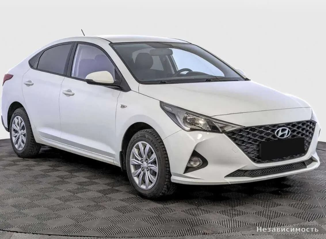 Hyundai Solaris 2020 с пробегом — фото 3