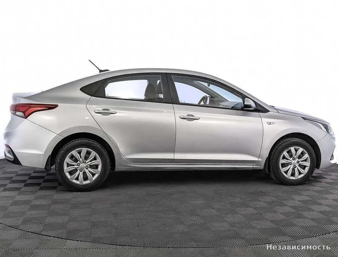 Hyundai Solaris 2018 с пробегом — фото 4