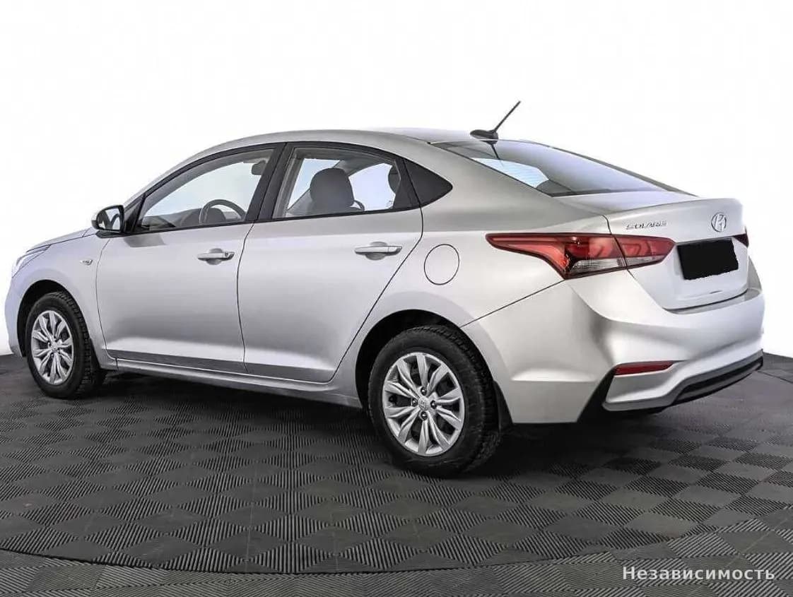 Hyundai Solaris 2018 с пробегом — фото 7
