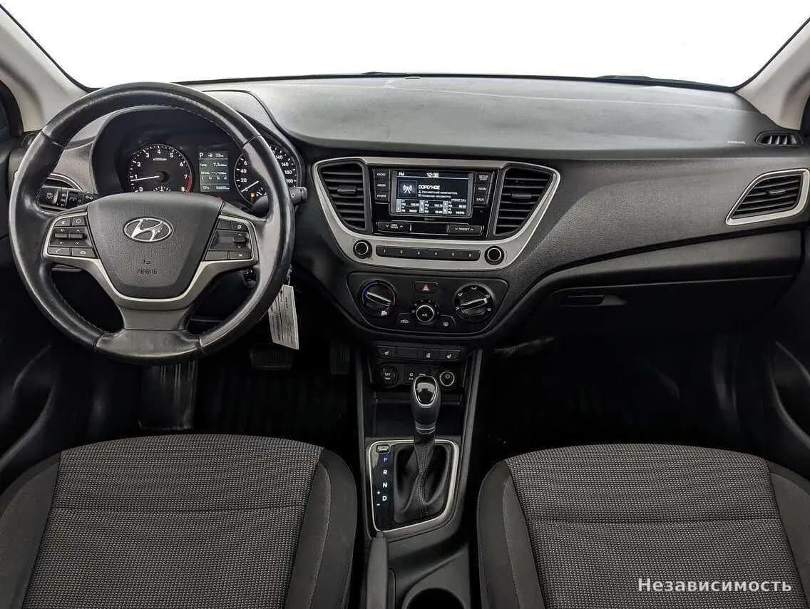 Hyundai Solaris 2018 с пробегом — фото 10