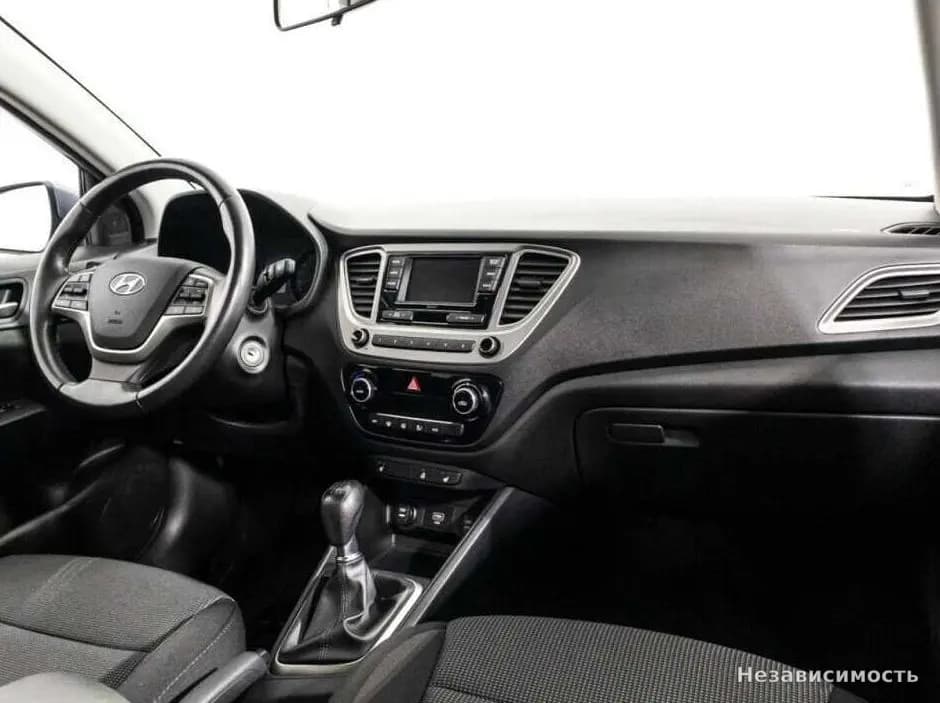 Hyundai Solaris 2019 с пробегом — фото 9