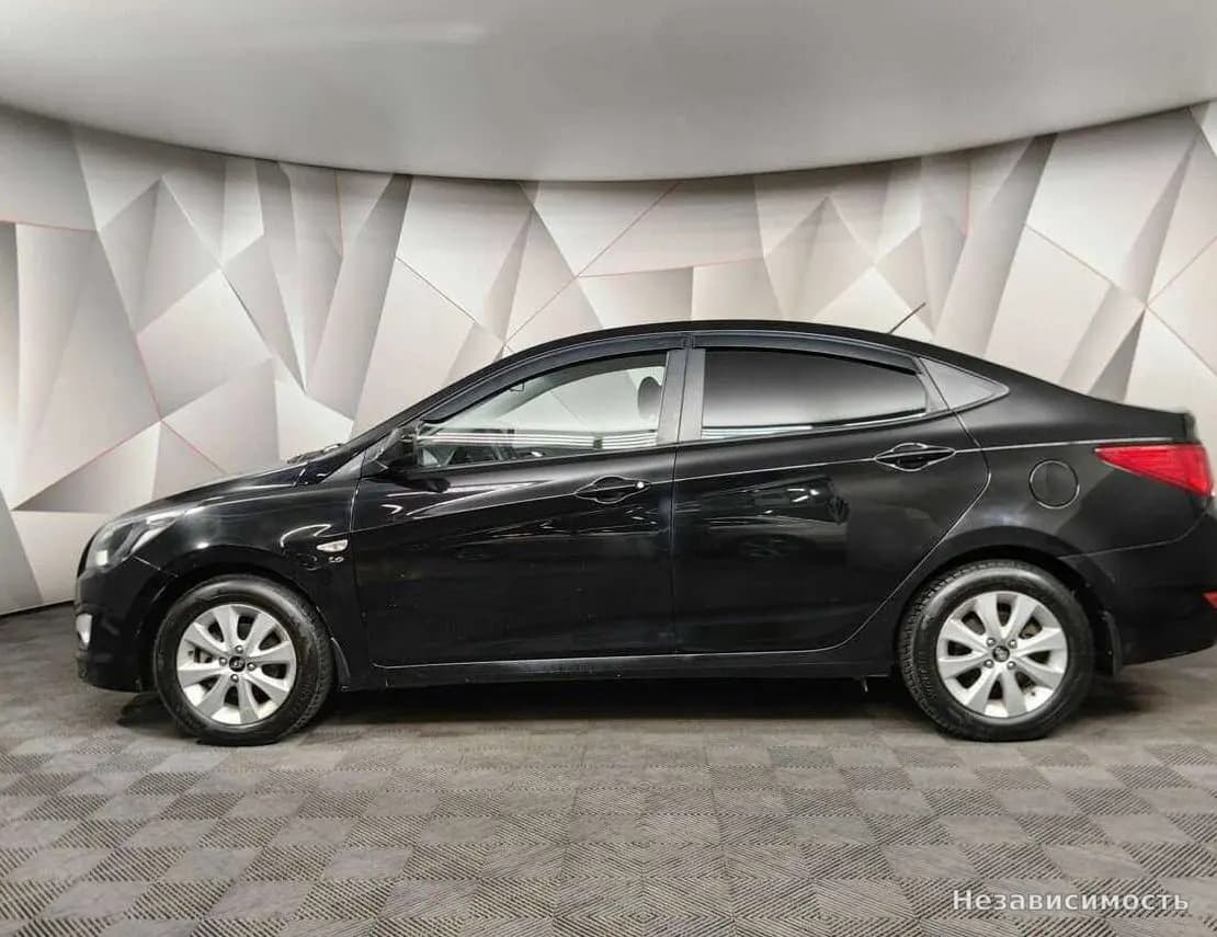 Hyundai Solaris 2016 с пробегом — фото 4