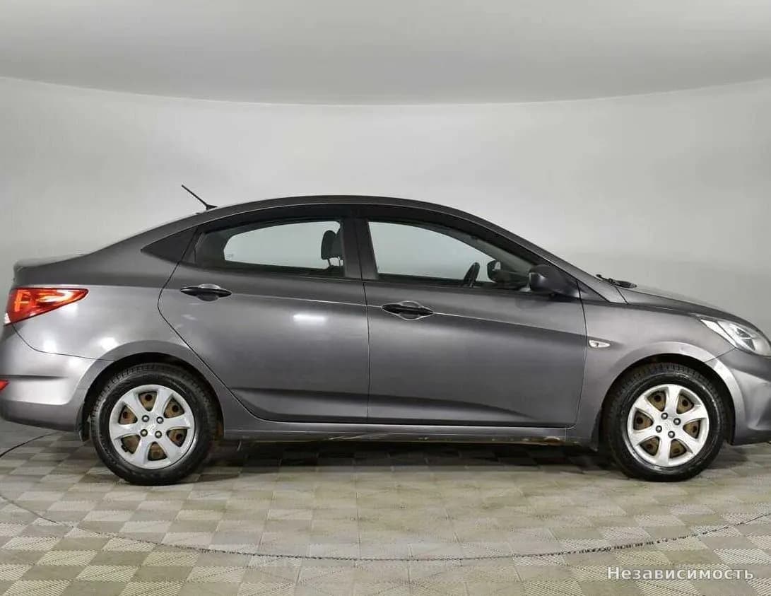 Hyundai Solaris 2013 с пробегом — фото 5