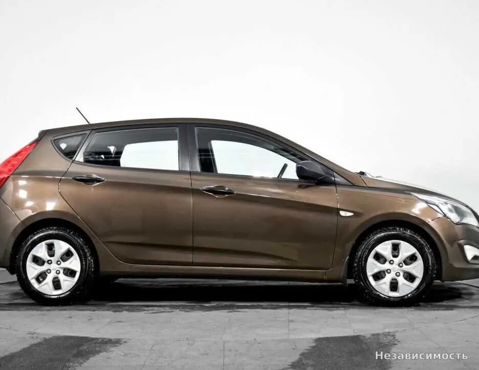 Hyundai Solaris 2015 с пробегом — фото 4