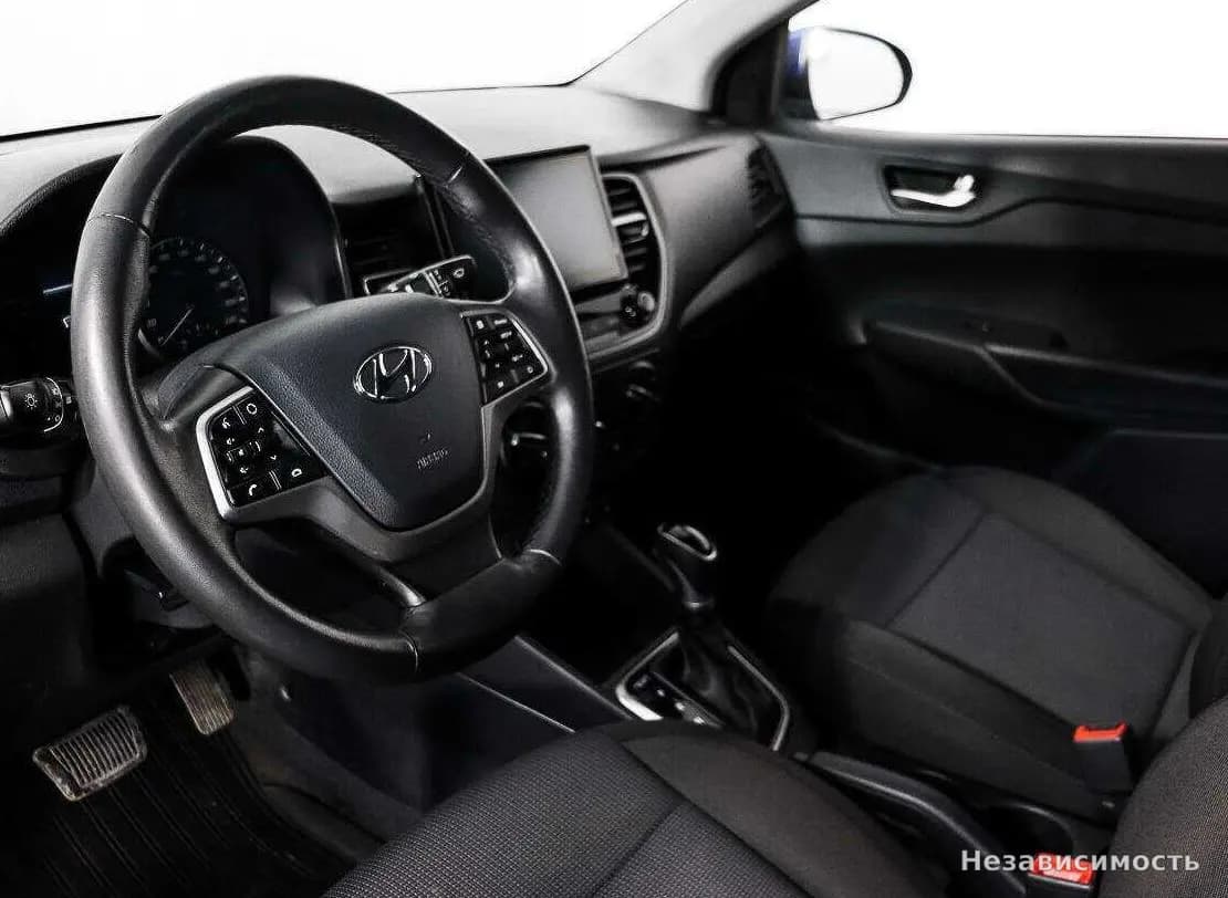 Hyundai Solaris 2020 с пробегом — фото 9