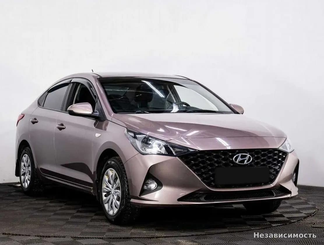 Hyundai Solaris 2020 с пробегом — фото 3