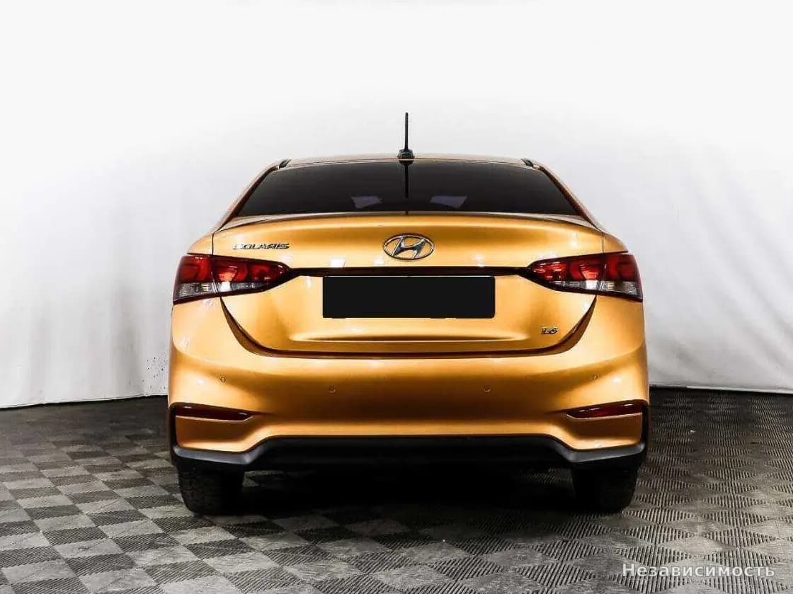 Hyundai Solaris 2017 с пробегом — фото 5
