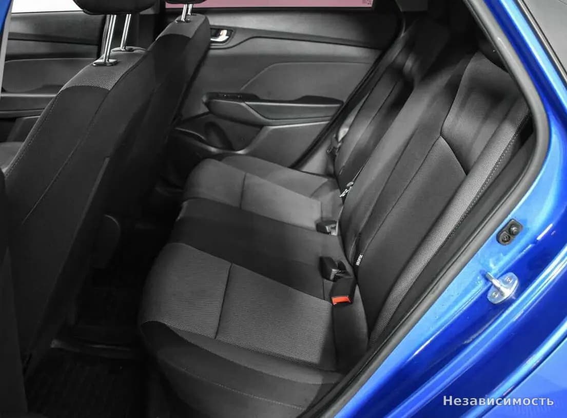 Hyundai Solaris 2017 с пробегом — фото 10