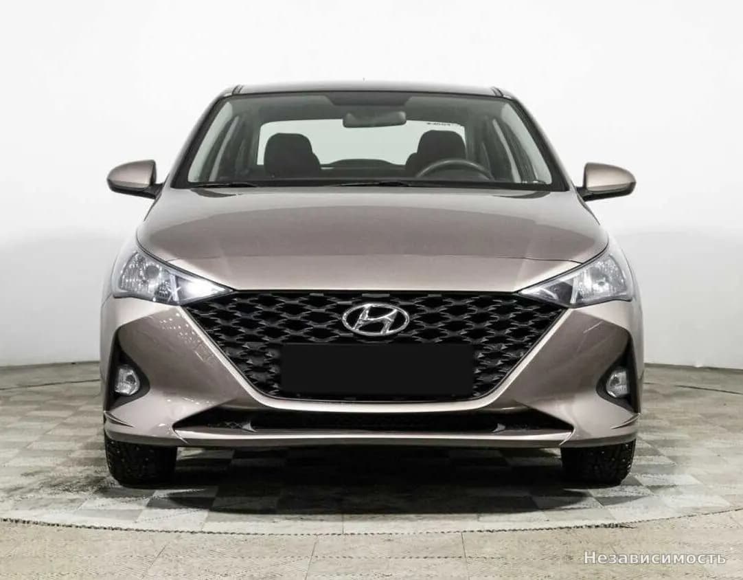 Hyundai Solaris 2021 с пробегом — фото 2