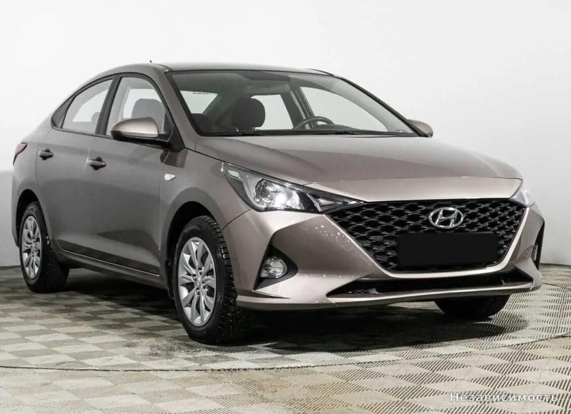 Hyundai Solaris 2021 с пробегом — фото 3