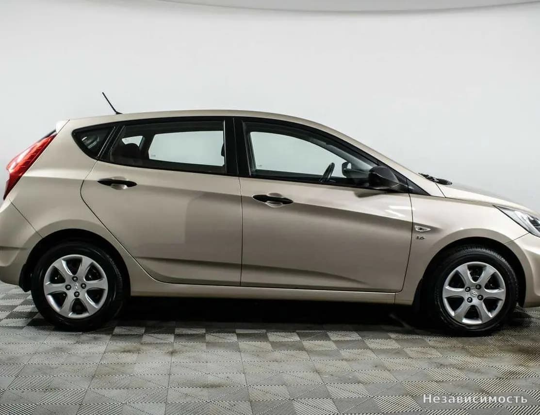 Hyundai Solaris 2013 с пробегом — фото 4