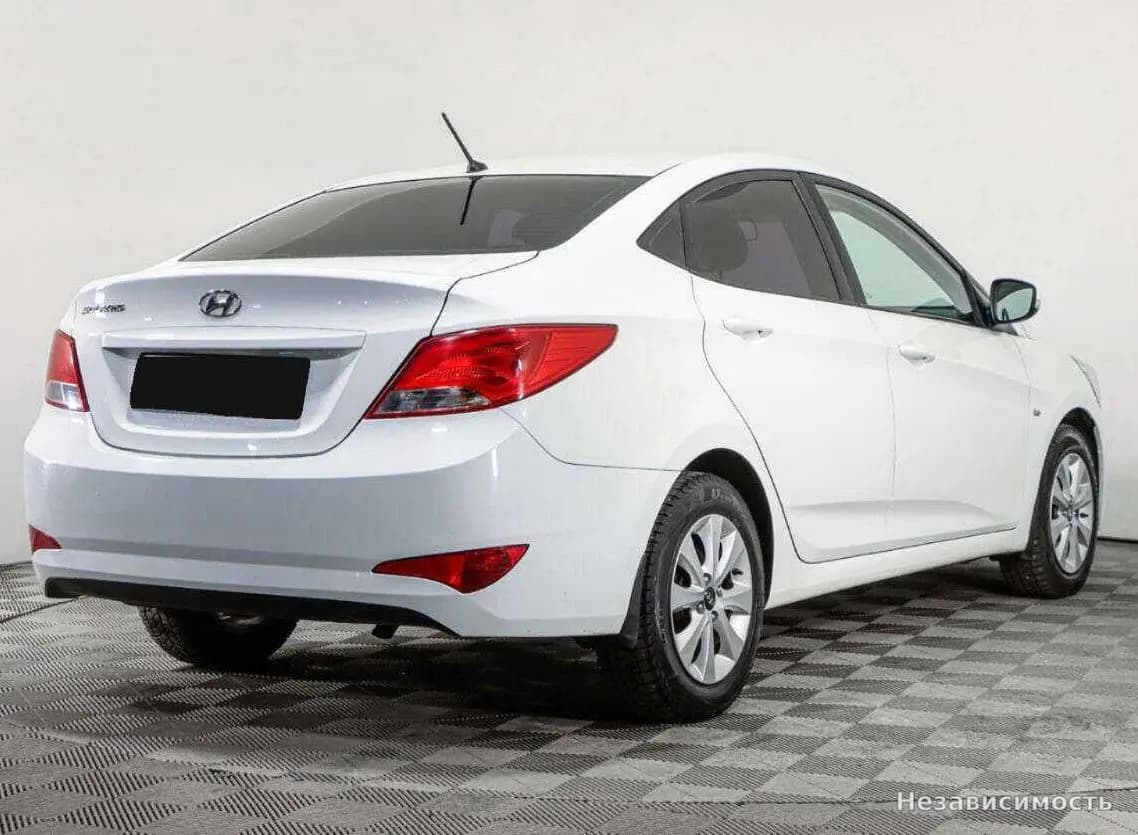 Hyundai Solaris 2016 с пробегом — фото 4