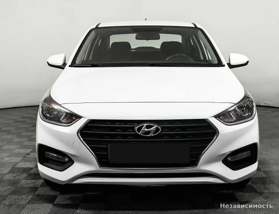Hyundai Solaris 2018 с пробегом — фото 2