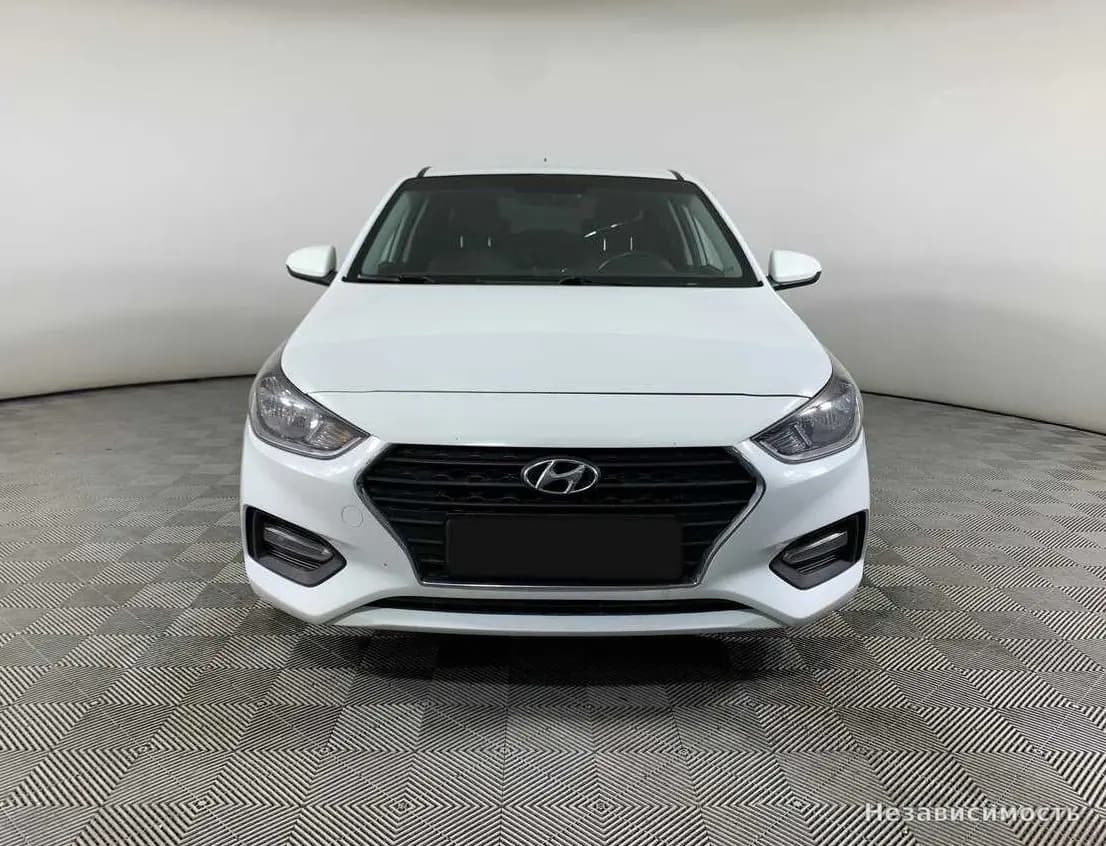 Hyundai Solaris 2017 с пробегом — фото 2
