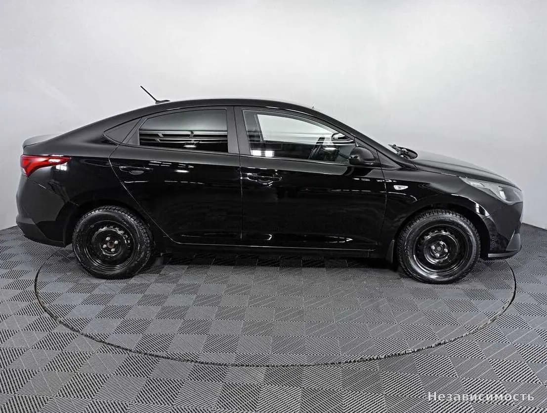 Hyundai Solaris 2021 с пробегом — фото 4