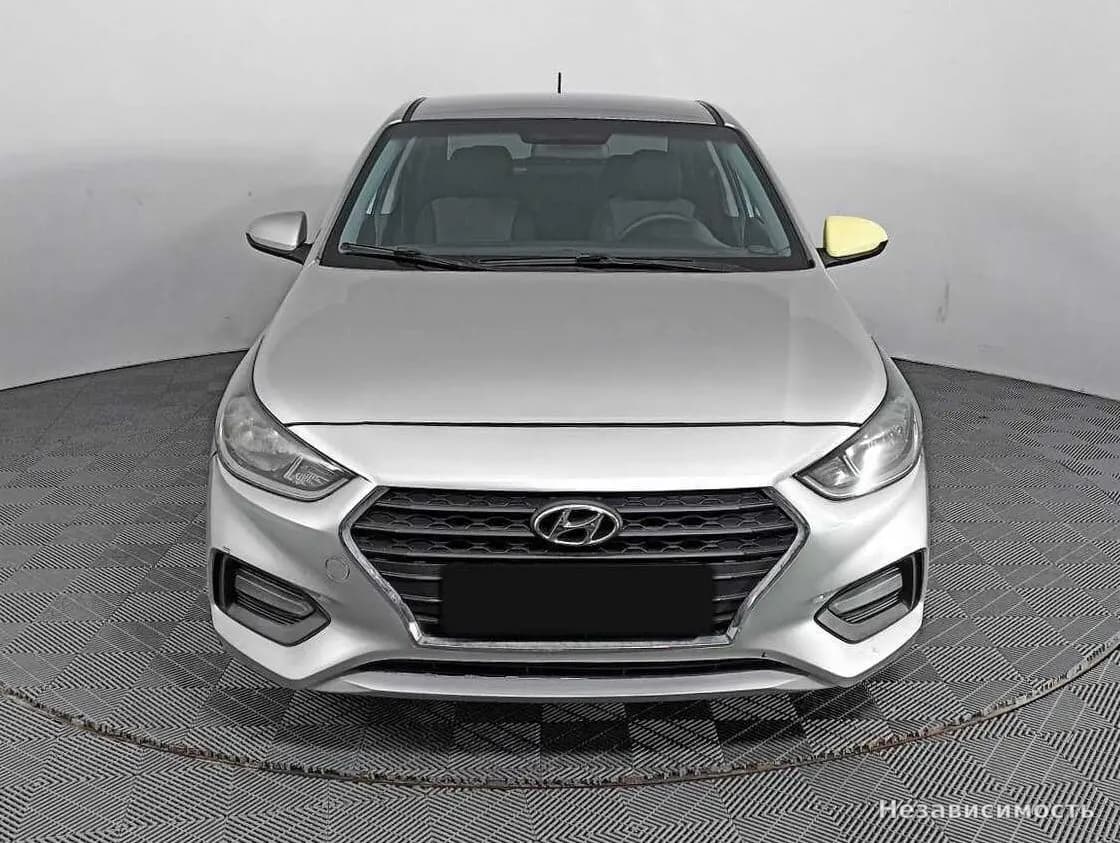 Hyundai Solaris 2018 с пробегом — фото 2