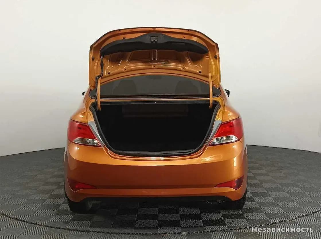 Hyundai Solaris 2016 с пробегом — фото 8