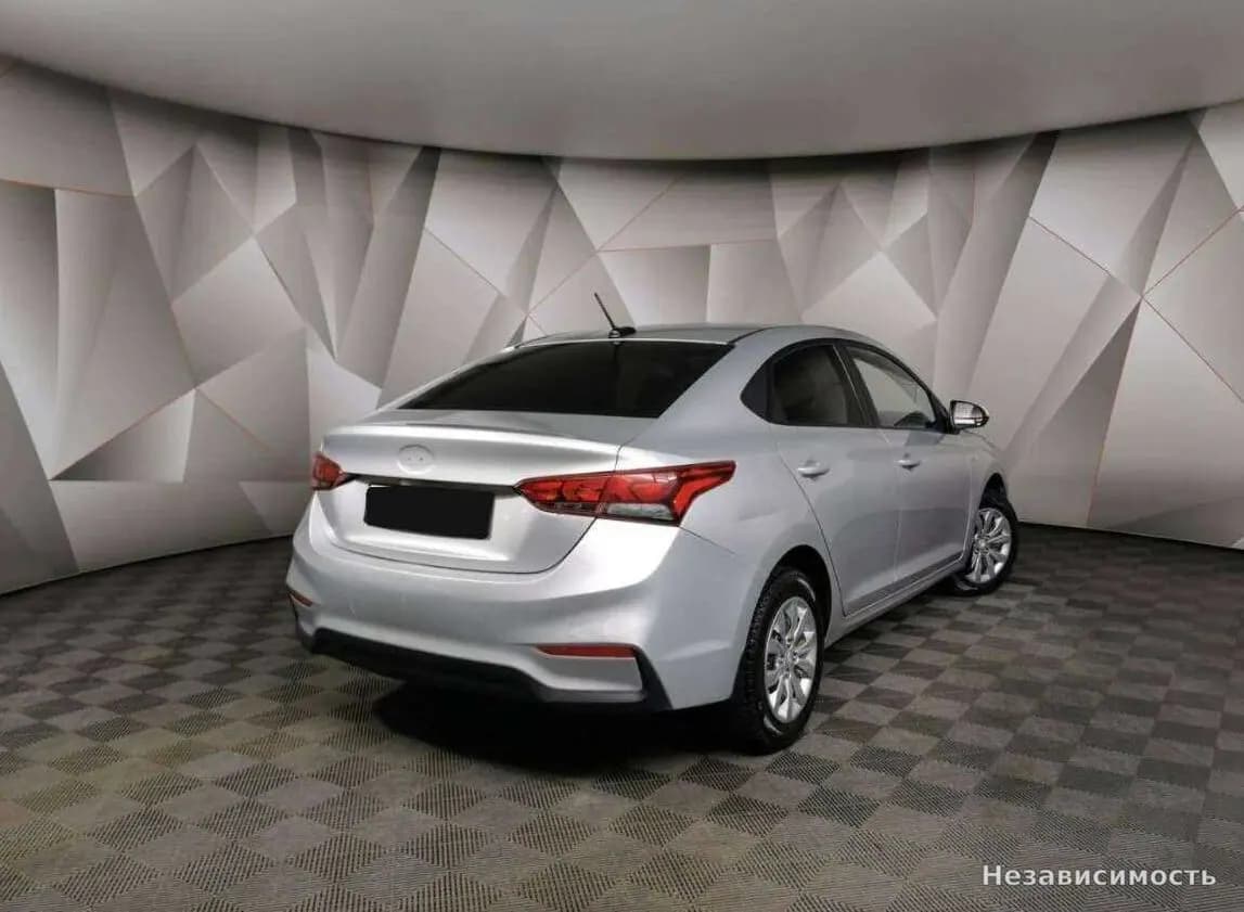Hyundai Solaris 2018 с пробегом — фото 2