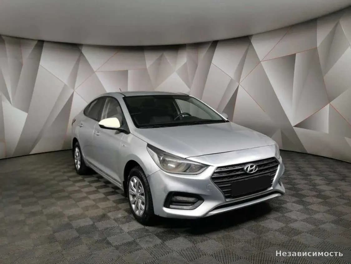 Hyundai Solaris 2018 с пробегом — фото 3