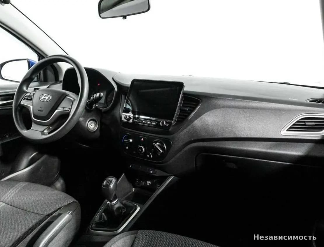 Hyundai Solaris 2019 с пробегом — фото 9
