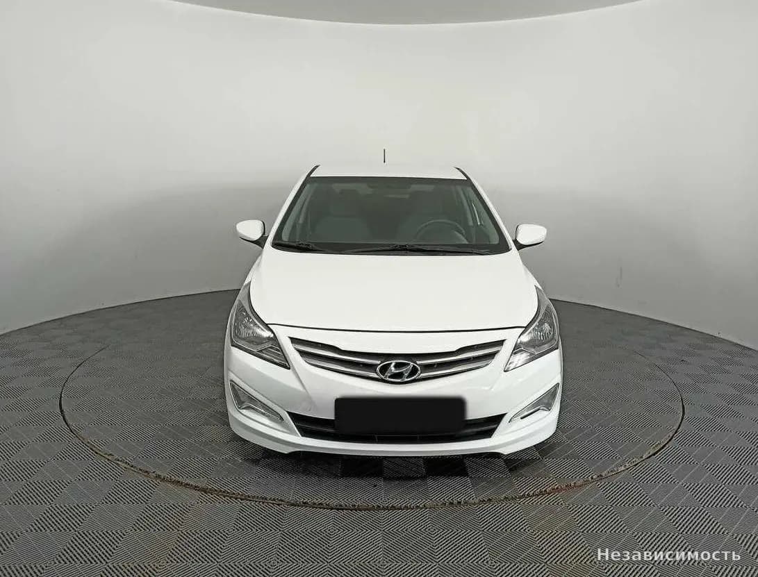 Hyundai Solaris 2016 с пробегом — фото 2