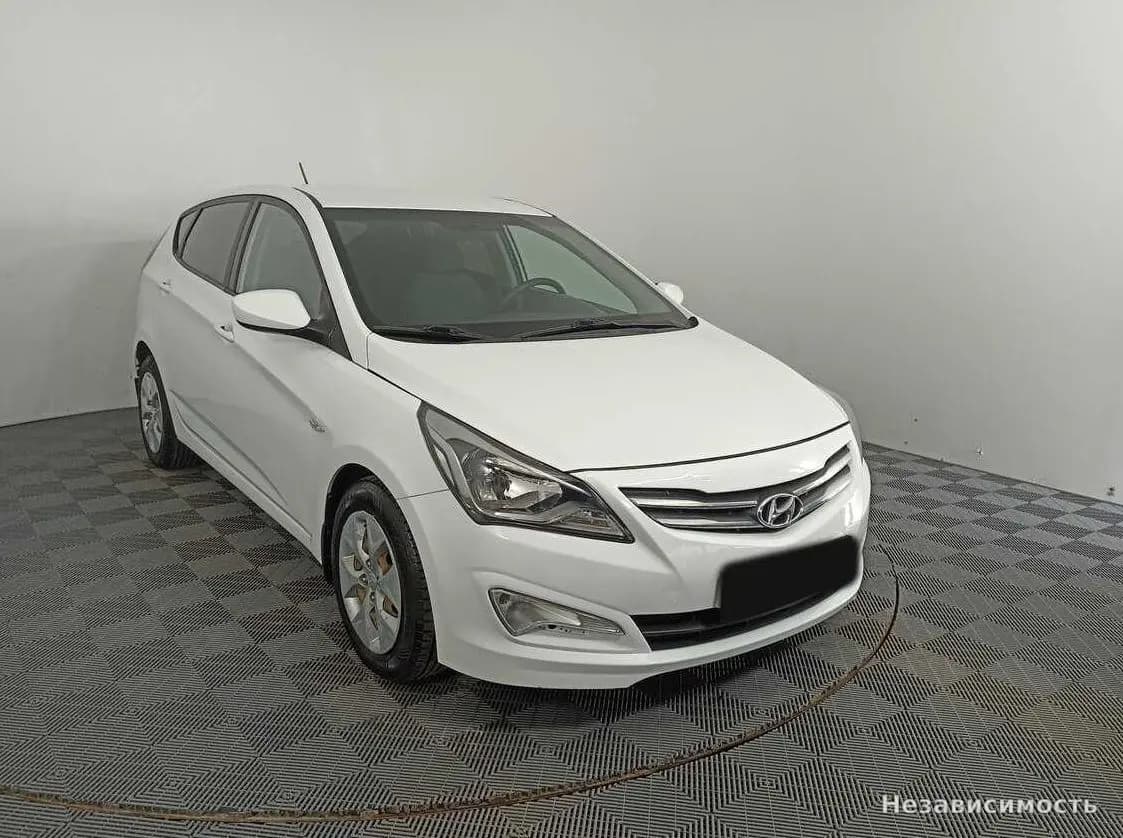 Hyundai Solaris 2016 с пробегом — фото 3