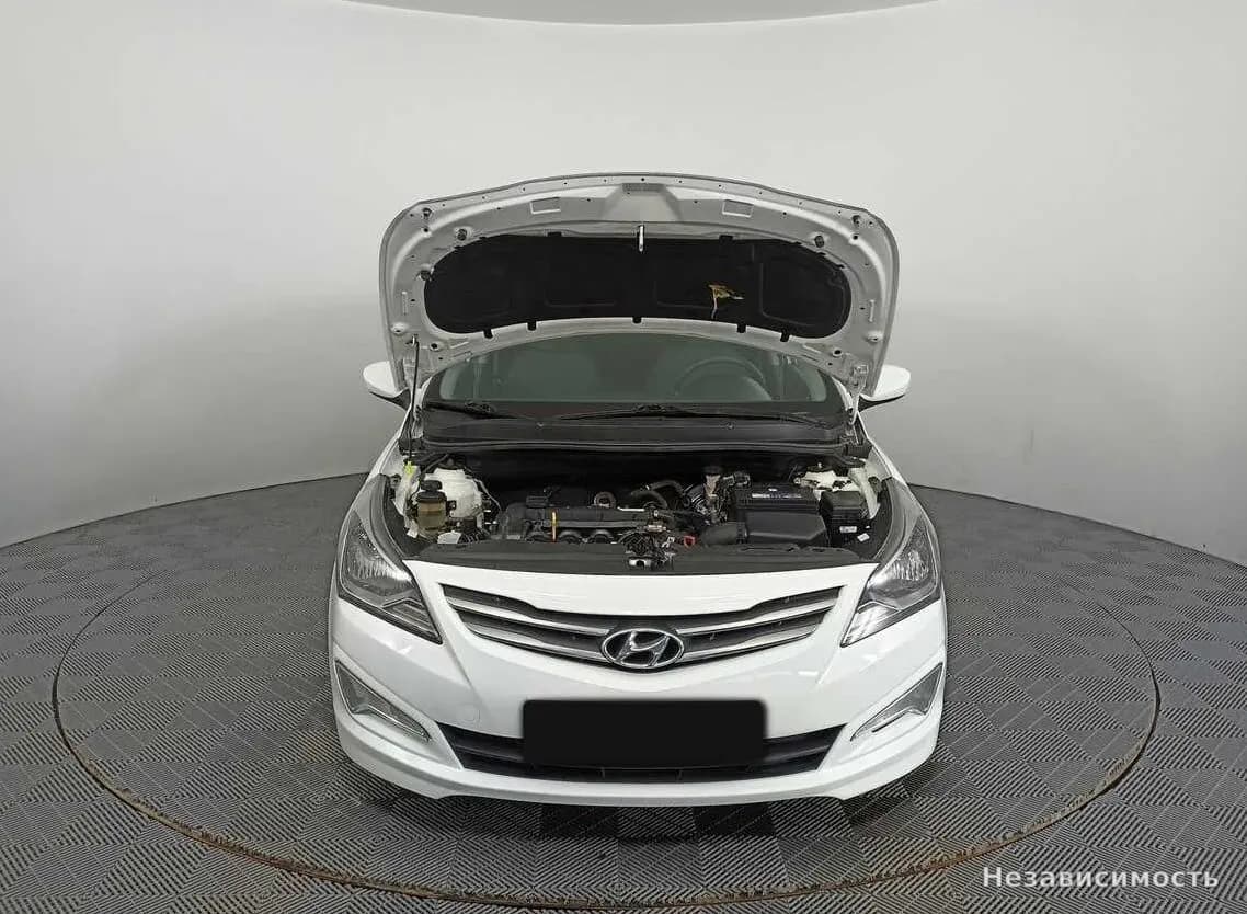 Hyundai Solaris 2016 с пробегом — фото 7