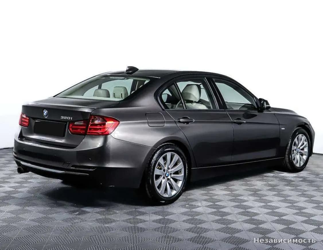 BMW 3 серии 2012 с пробегом — фото 5