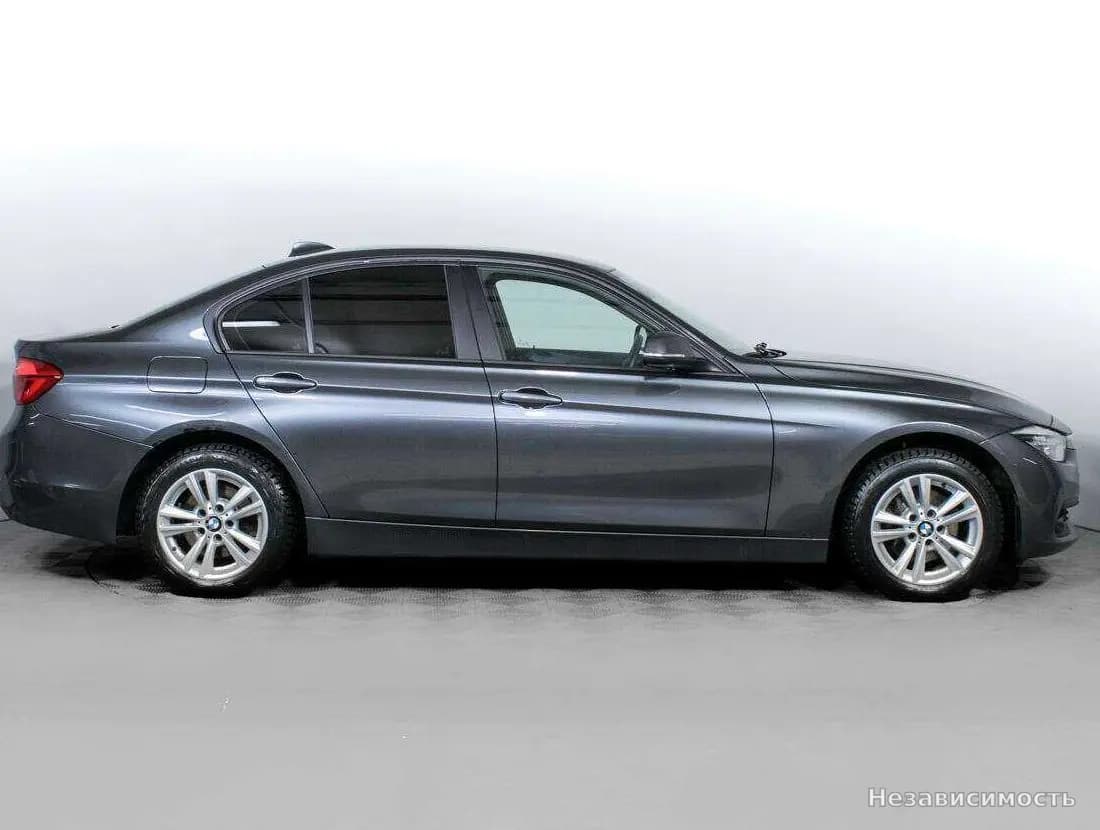 BMW 3 серии 2017 с пробегом — фото 4