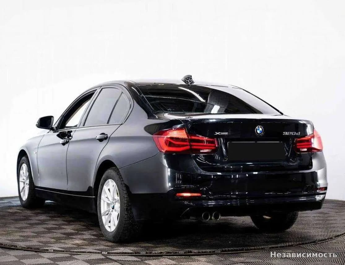 BMW 3 серии 2018 с пробегом — фото 4